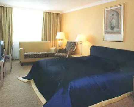 Regent 4*