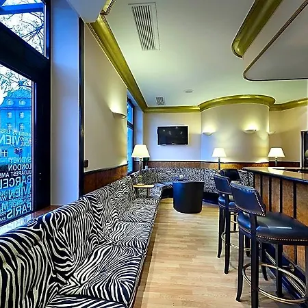 Regent 4*