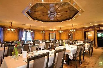 Отель Regent 4*