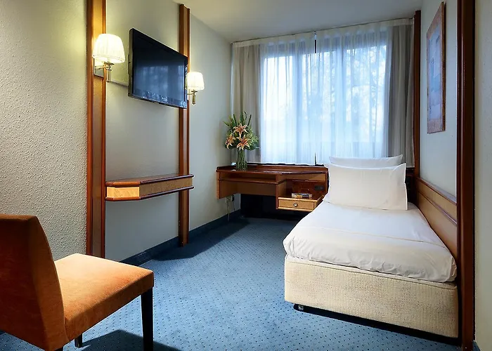 Regent 4* Munich